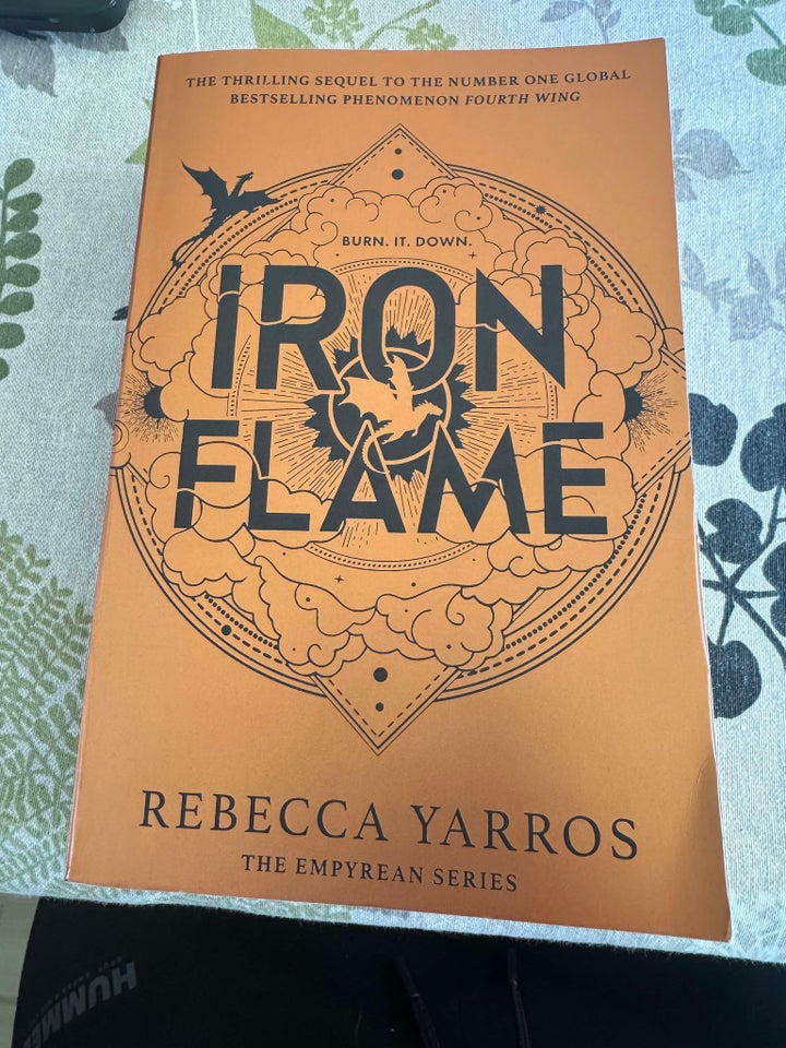 Iron Flame, Rebecca Yarros, genre: