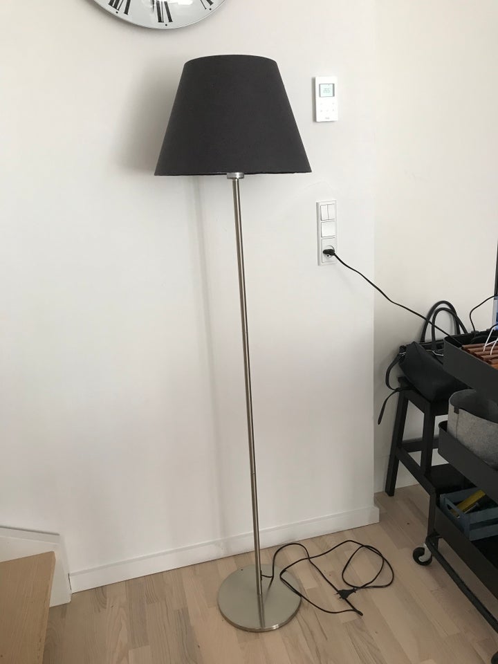 Gulvlampe Ikea