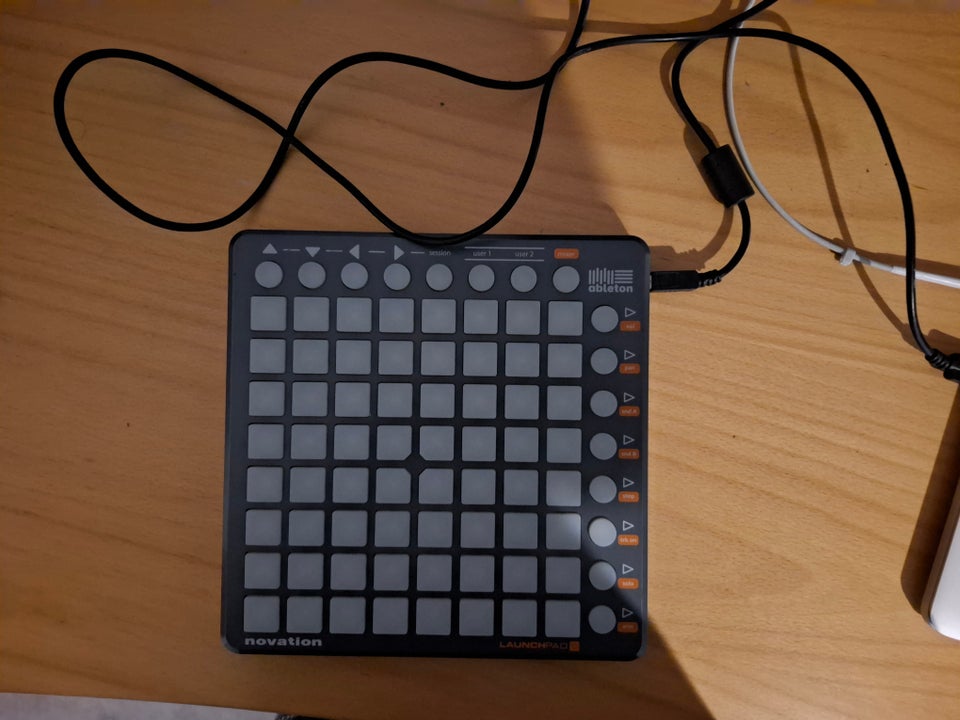 Midi Controller, Novation