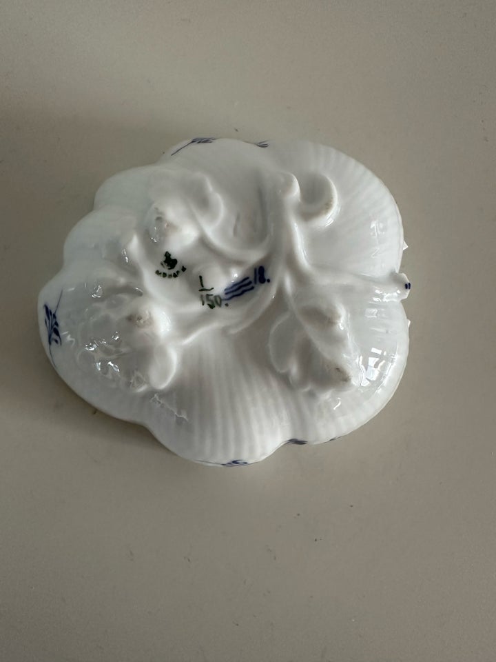 Porcelæn Musselmalet drueskål /