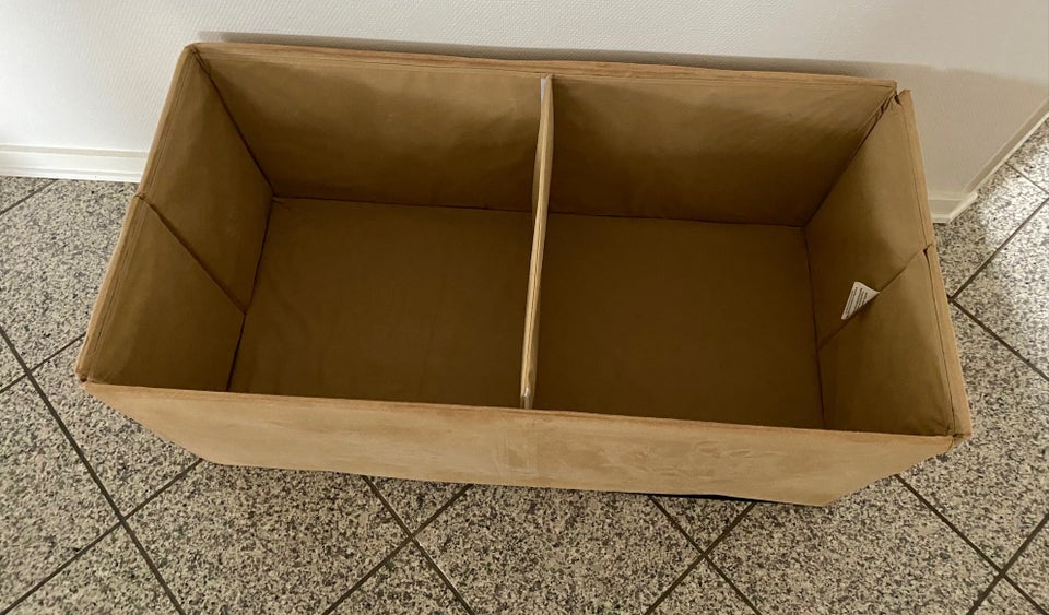 Storage box