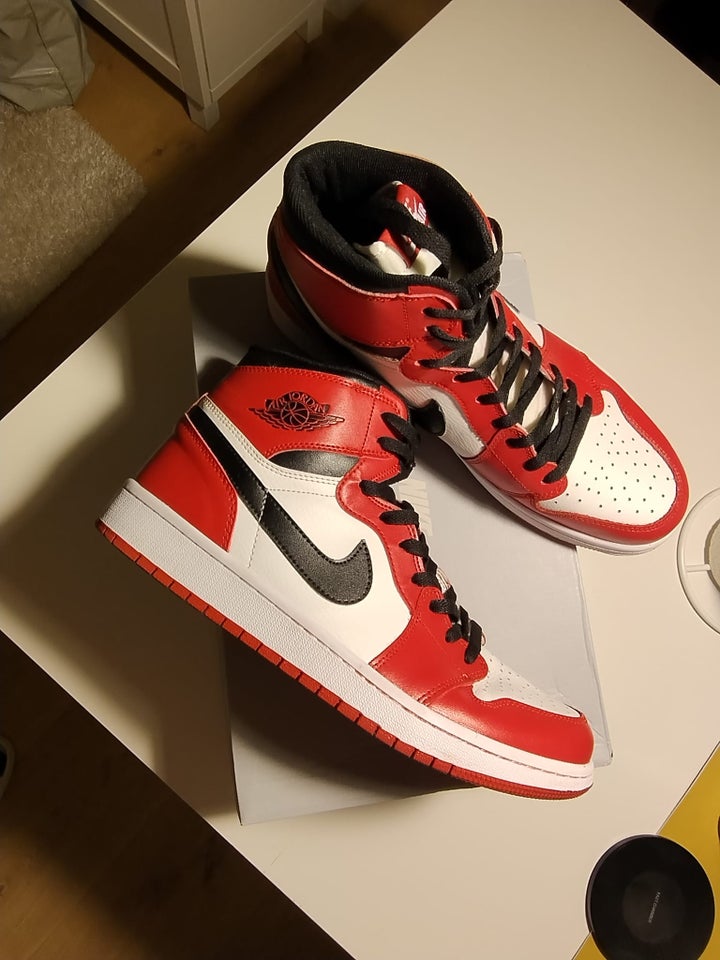 Anden damesko, str. 46, Air Jordan 1