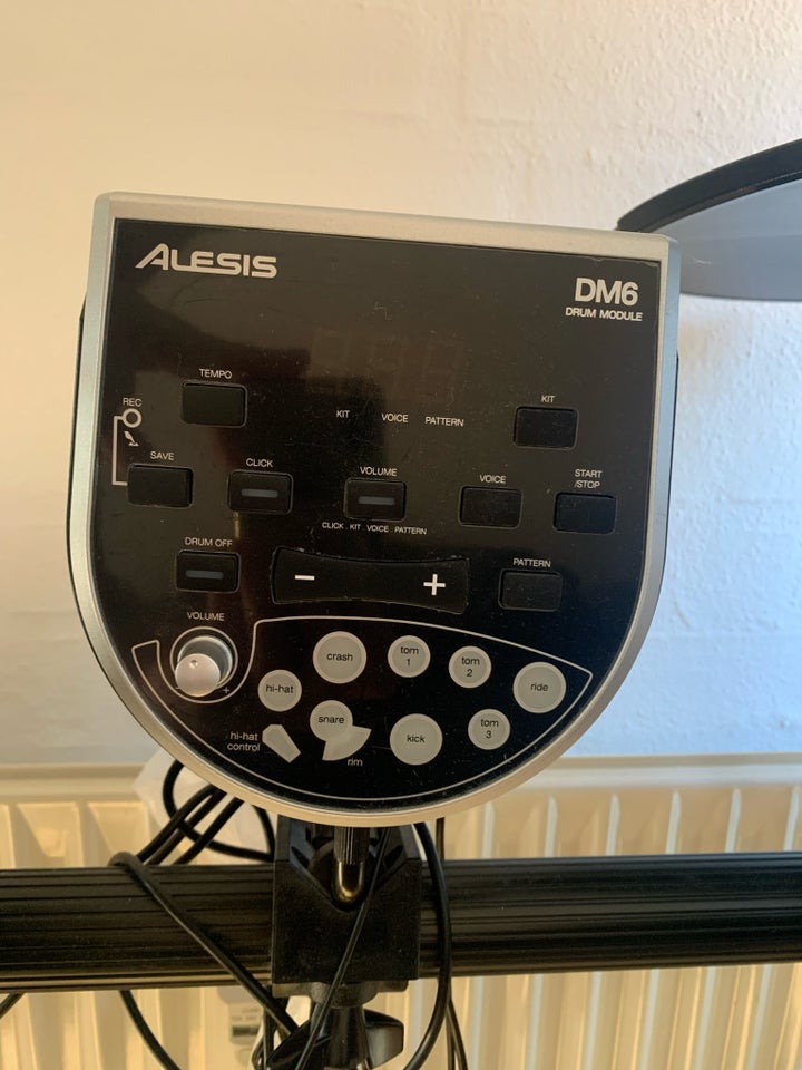 Elektronisk slagtøj, Alesis DM6