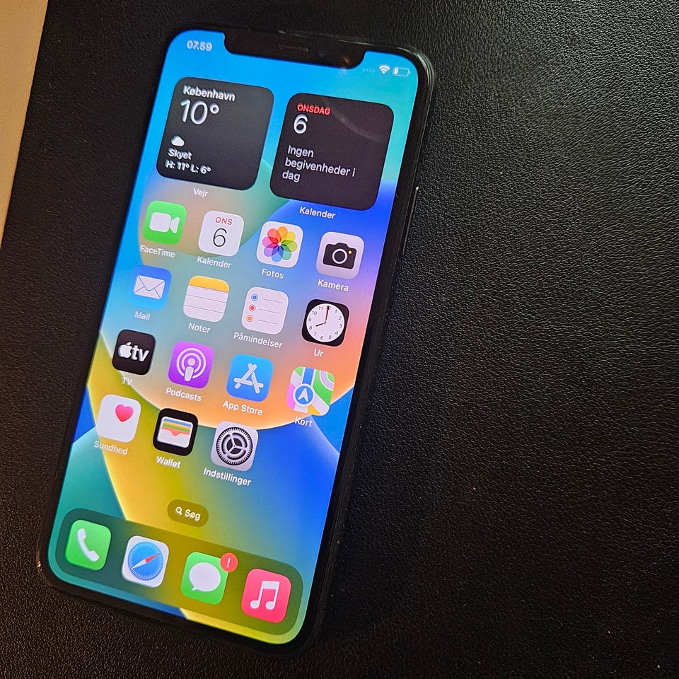 iPhone X, 256 GB, sort