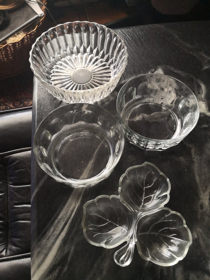 Glas, 4 glas skåle