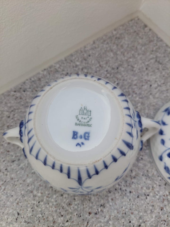 Porcelæn Sukkerskål med Låg Bing