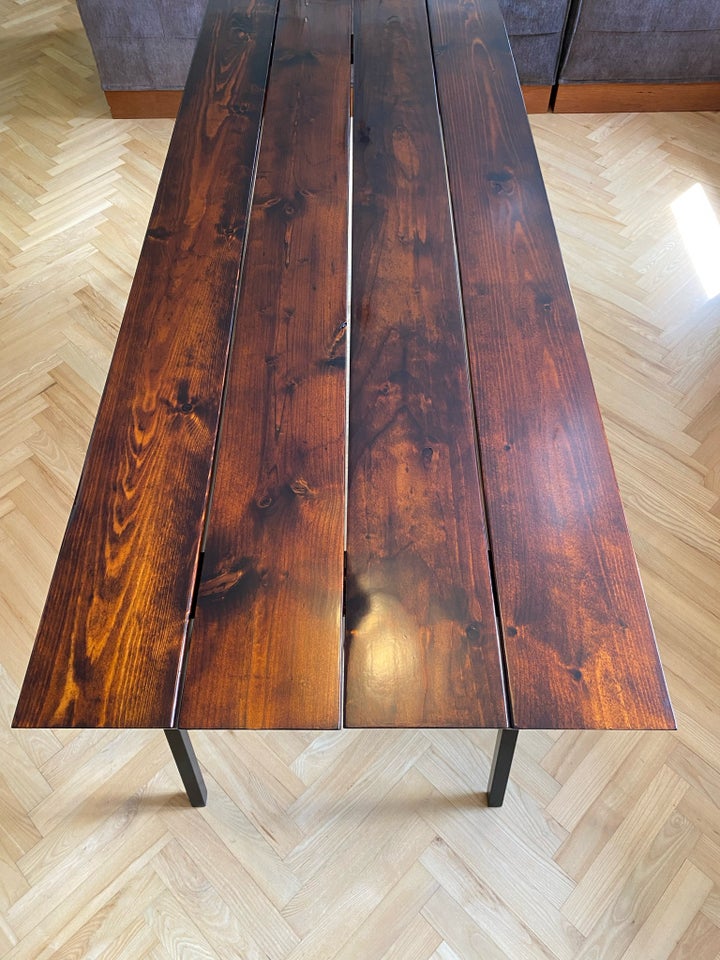 Spisebord massive planker 