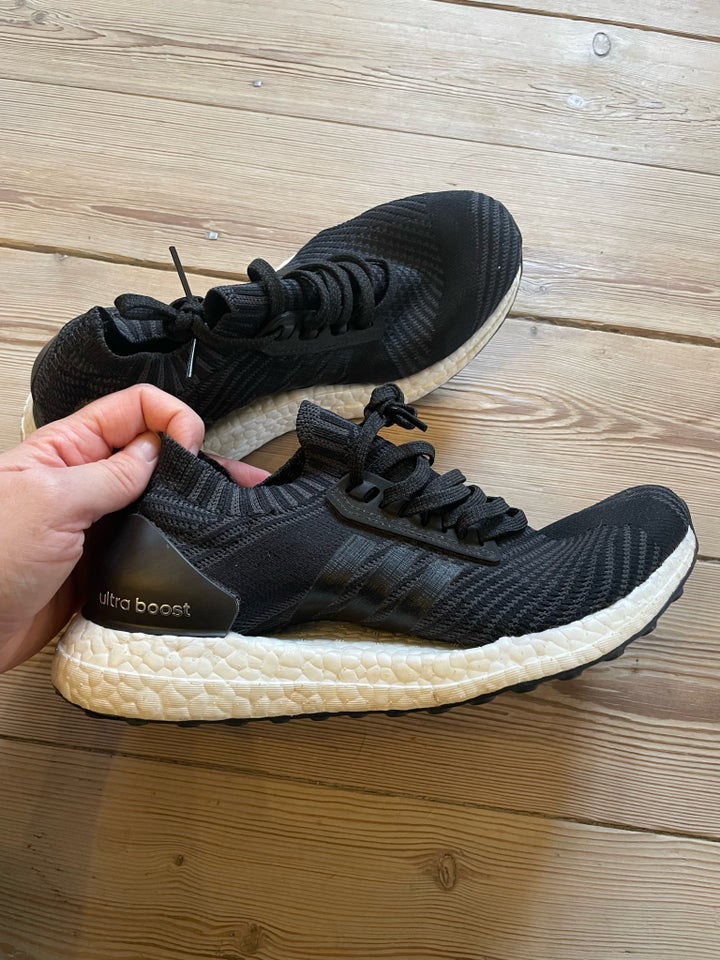 Løbesko, Adidas ultra boost