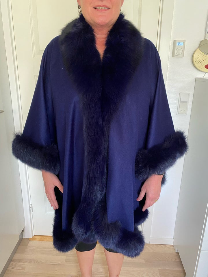 Pels, str. One size, Cashmere/Furs