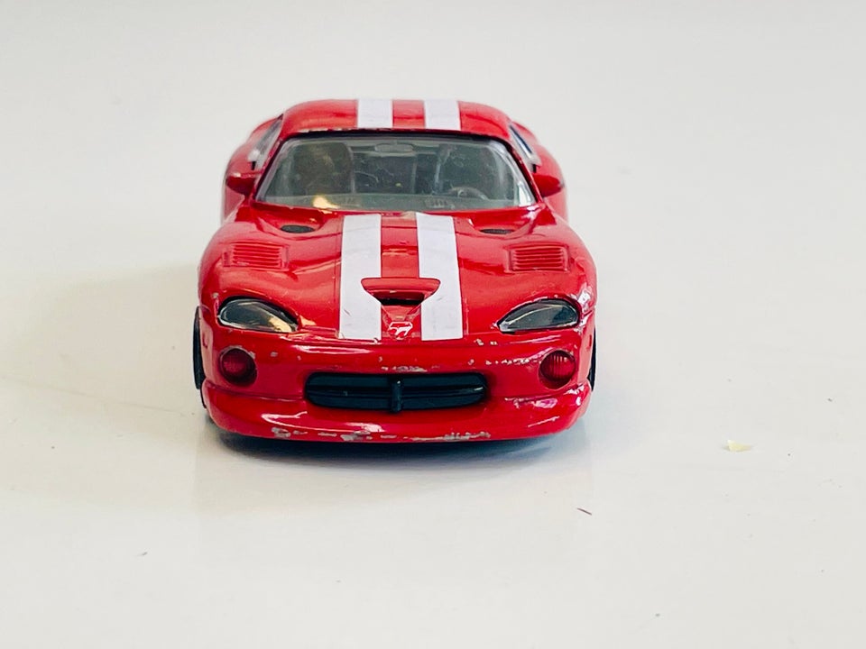 Modelbil, Bburago Dodge Viper GTS