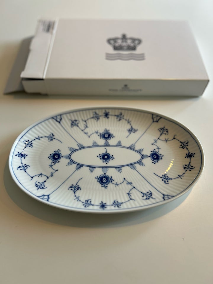 Porcelæn, Ovalt fad, Royal