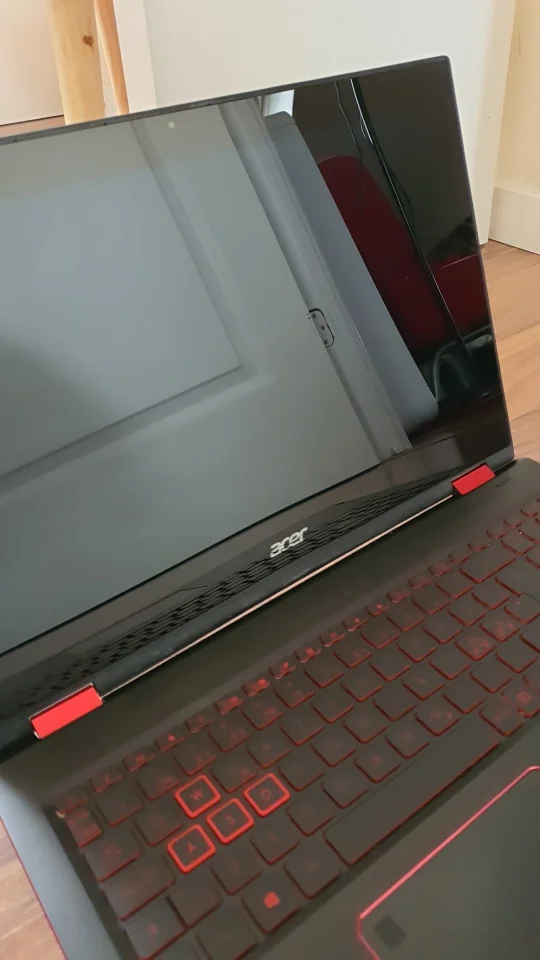 Acer Nitro 5 Spin, 8 GB ram, 256 GB