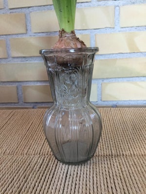 Hospital vase / blomster vase /