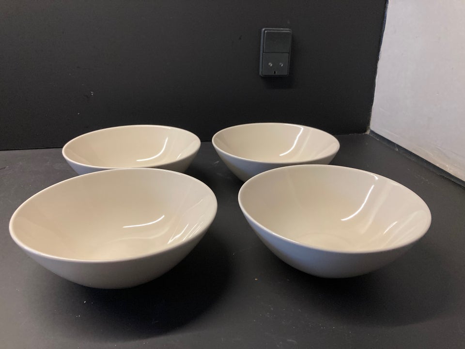 Porcelæn Dyb tallerken Ikea