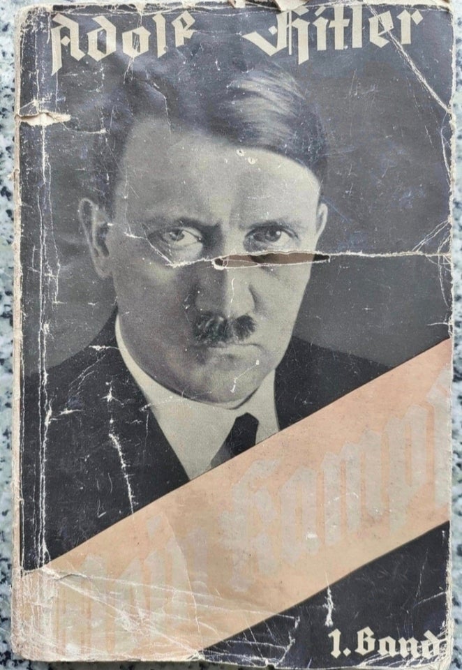 Mein Kampf, Adolf Hitler