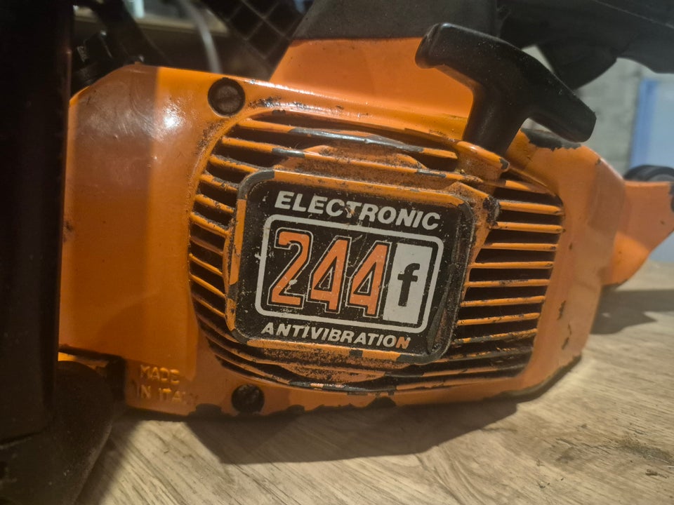 Motorsav, Electronic 244 f