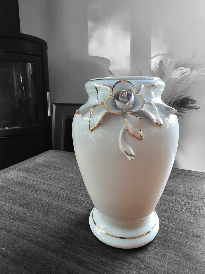 Vase, Vase med blomster