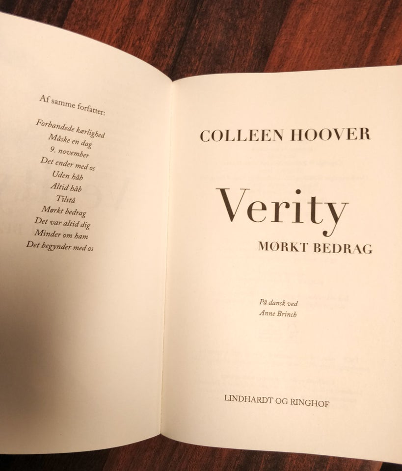 Verity, Colleen Hoover, genre: