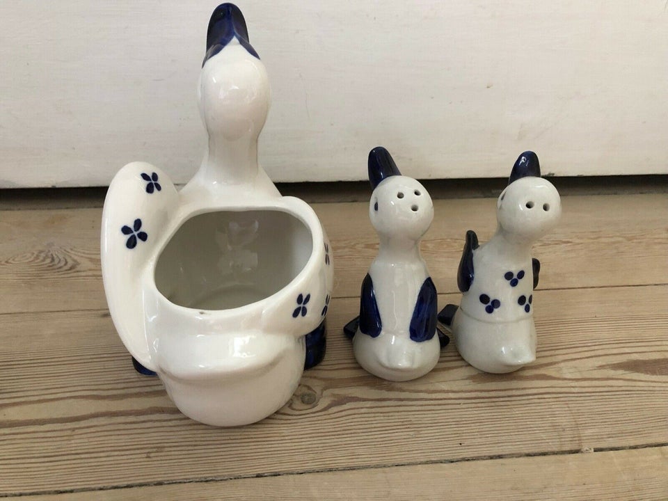 Porcelæn Urtepotte og salt og