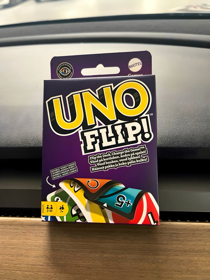 Spil, Uno Flip - Spil