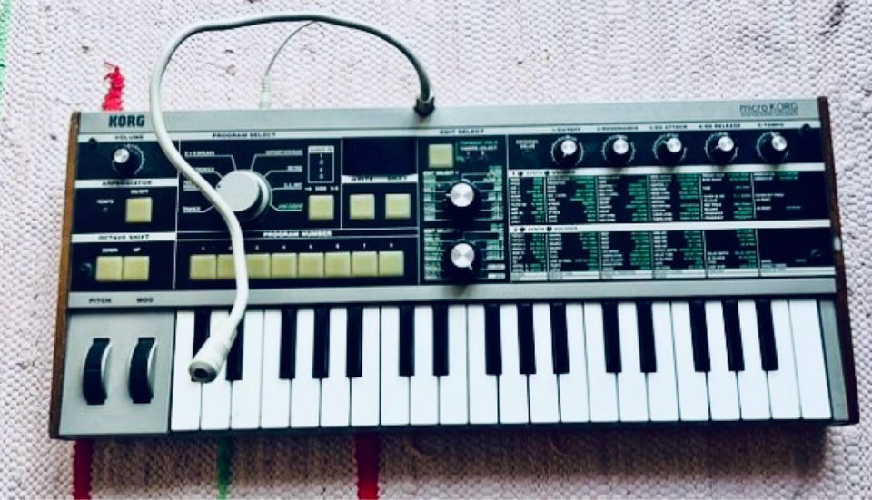 Synthesizer, KORG MICROKORG