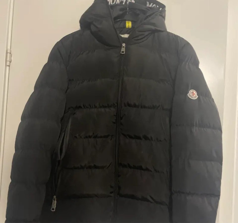 Vinterjakke, str. L, Moncler