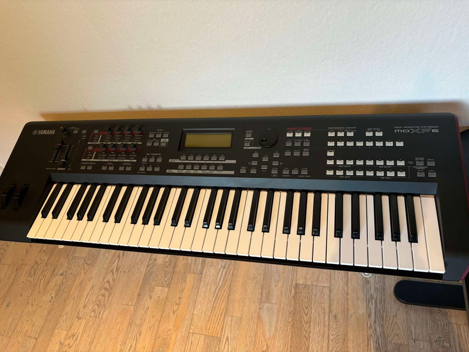 Keyboard, Yamaha MOXF6