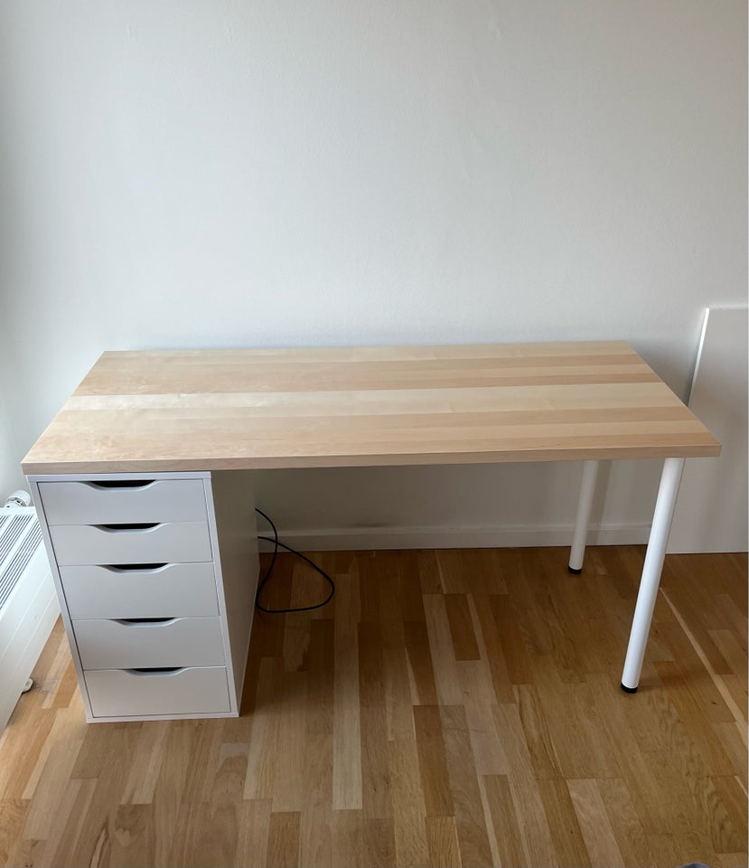 Skrive-/computerbord IKEA b: