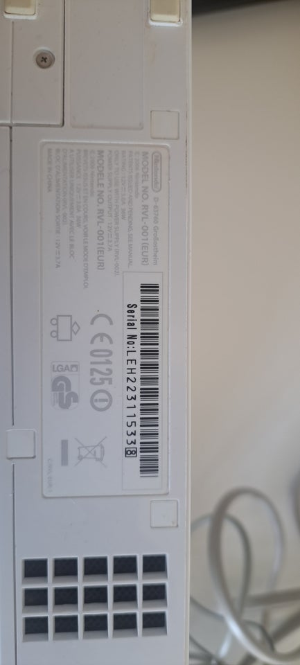 Nintendo Wii, RVL-001, God