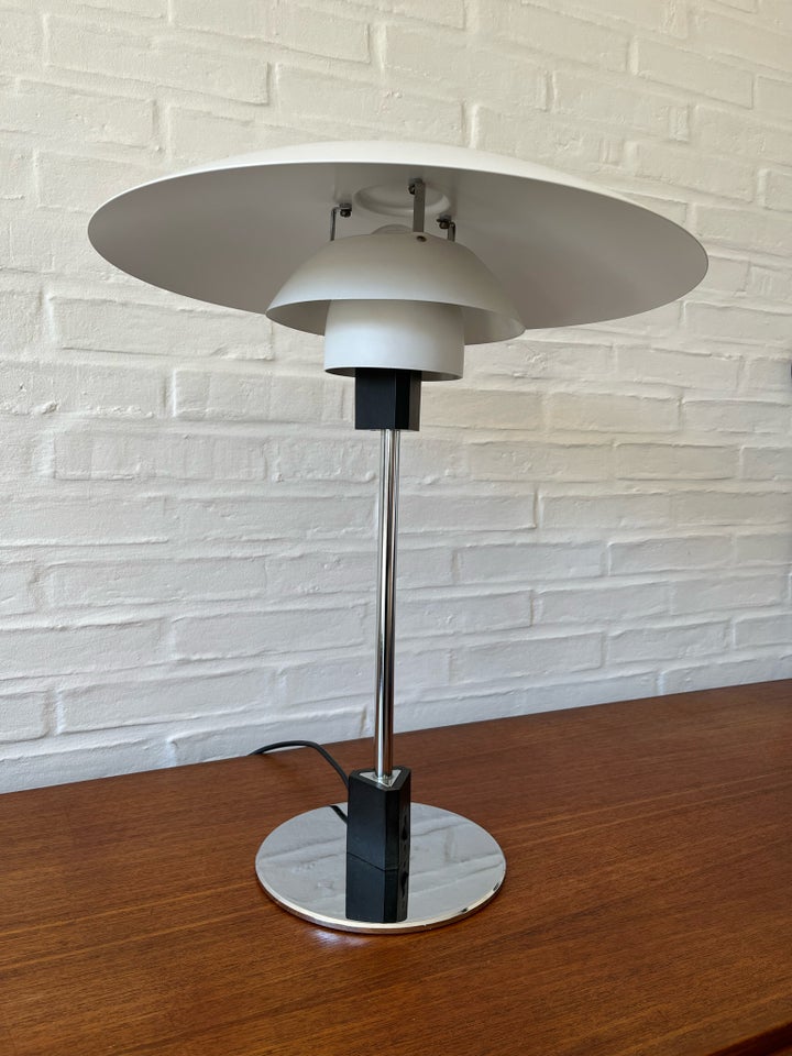 Arkitektlampe Poul Henningsen