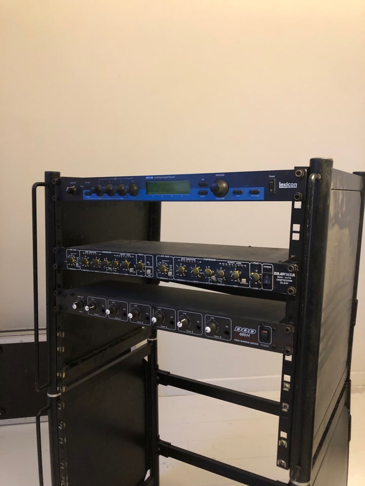 Komplet rack med 3 enheder ,