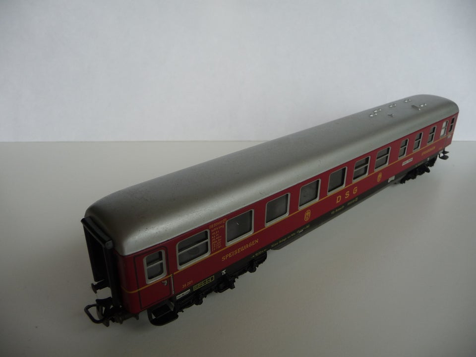 Modeltog, Märklin DSG spisevogn i