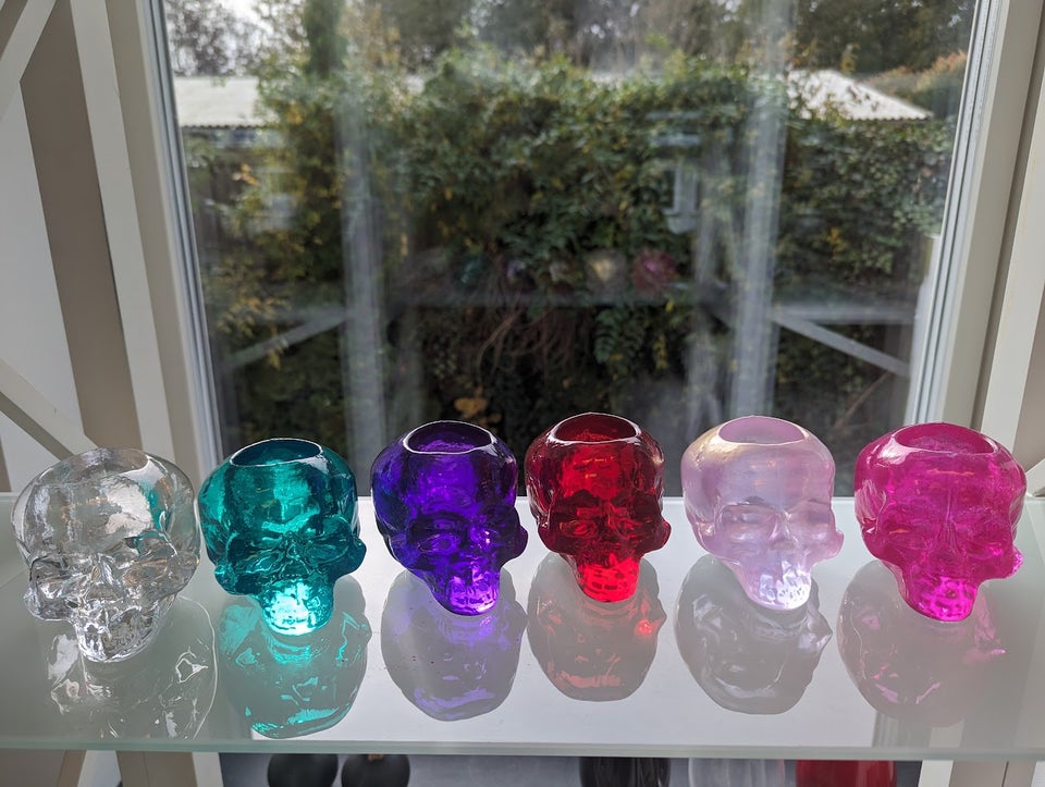 Glas, Kosta Boda Skull flere