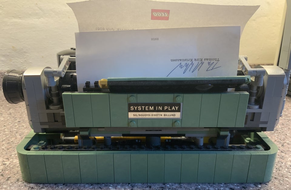 Lego Ideas, 21327 Typewriter