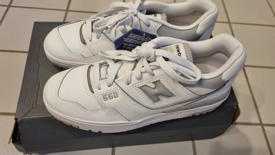 Sneakers, str. 38, New Balance 550