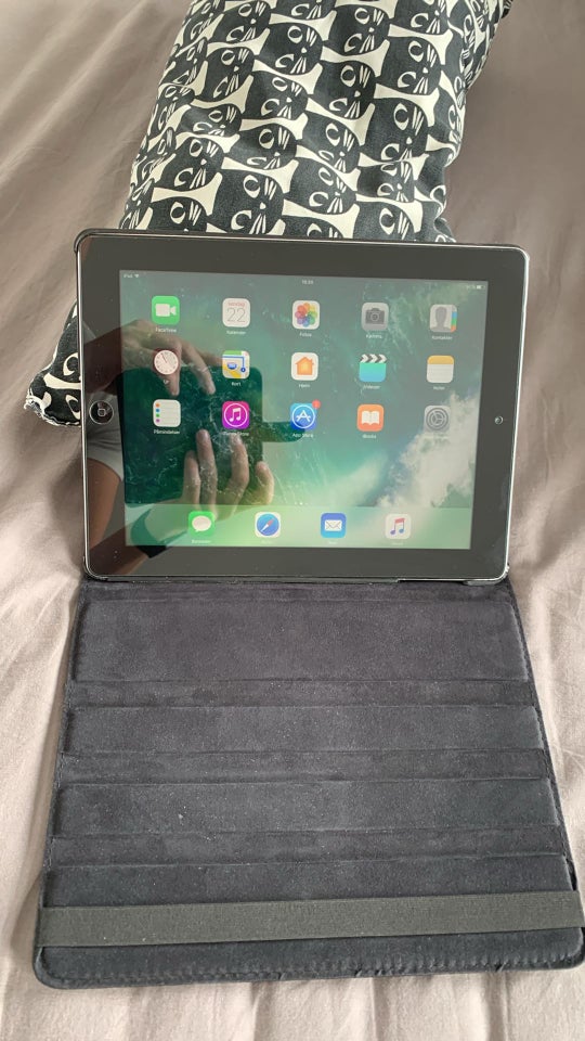 iPad Air, 16 GB, sort