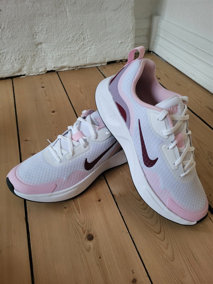 Sneakers, str. 36, Nike