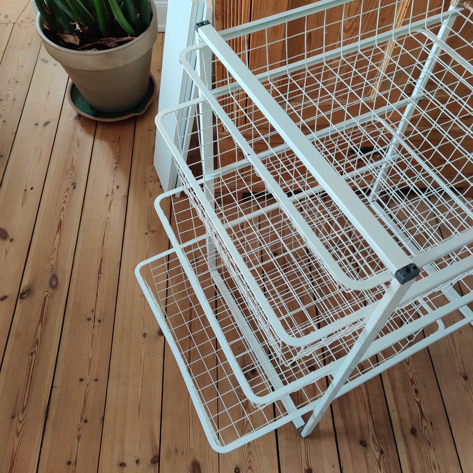 Trådkurv i stativ Ikea