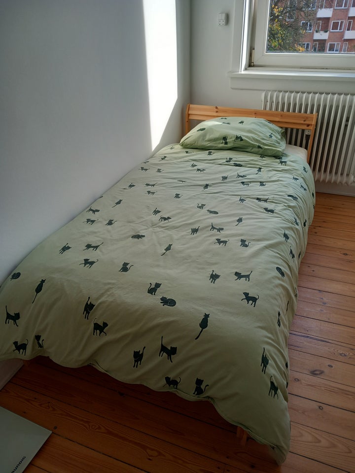 Enkeltseng, IKEA, b: 90 l: 200