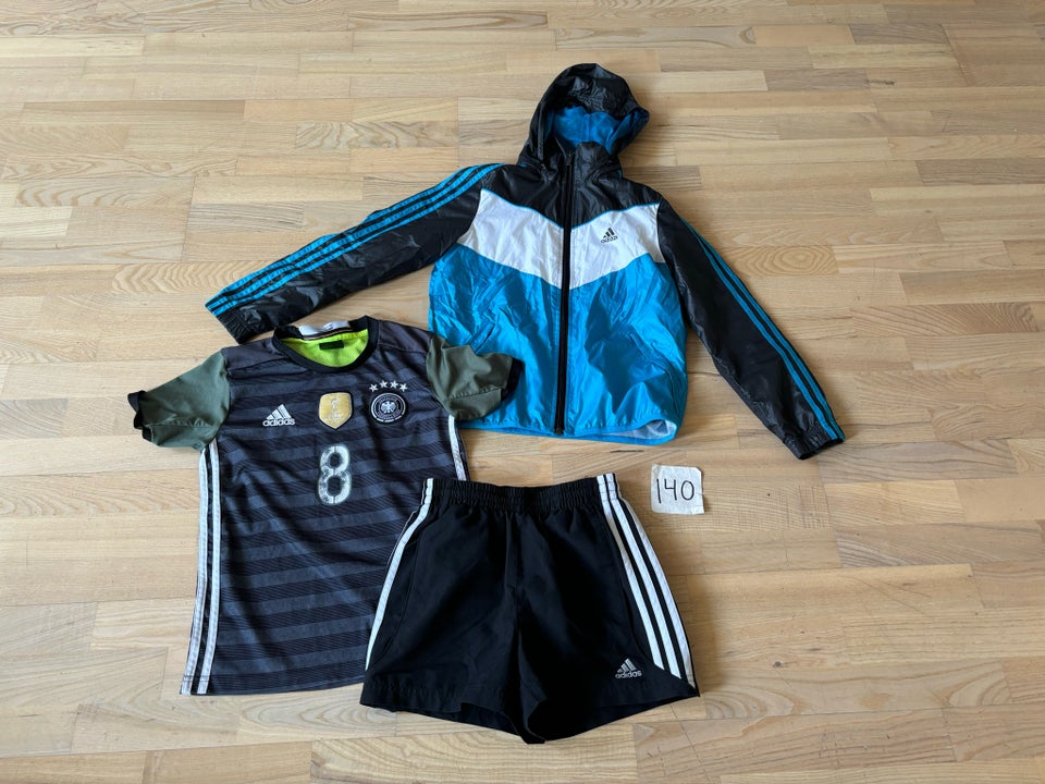 Sportstøj, ., Adidas