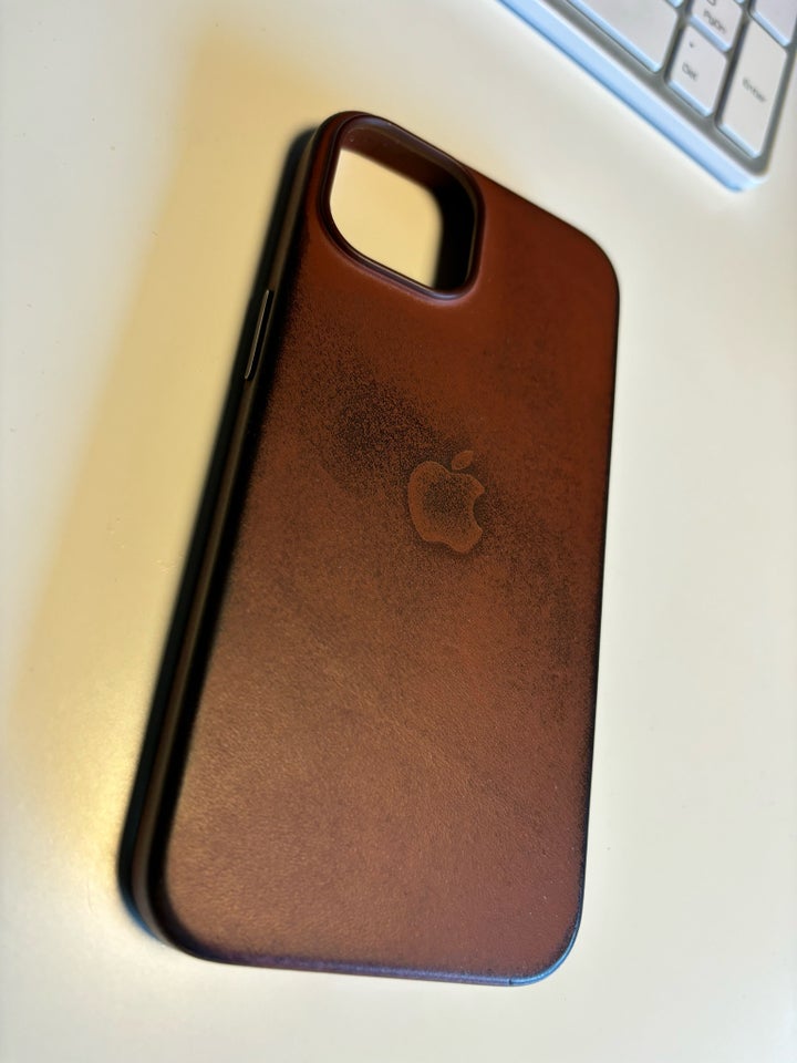 Cover t iPhone 14