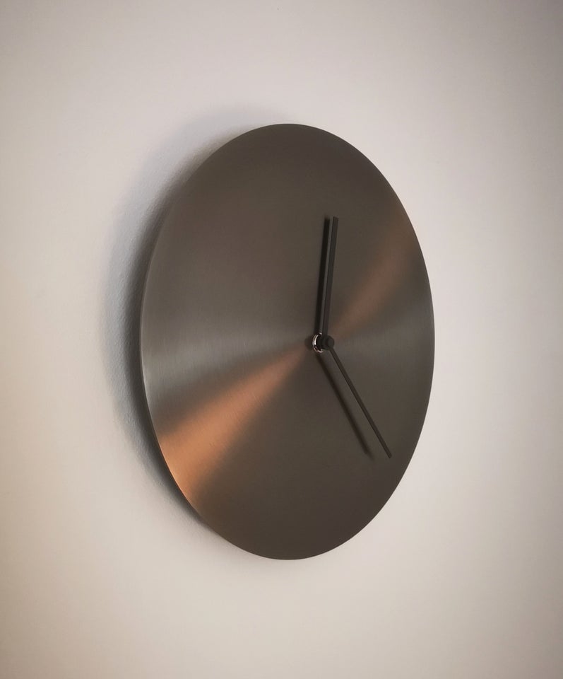 Vægur, Norm Wall Clock