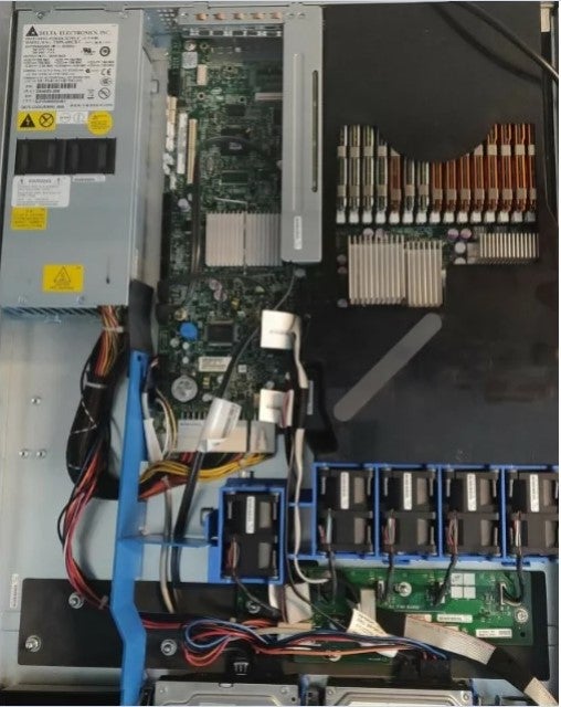 IBM, Rack server E4565 2.8 Ghz 12mb