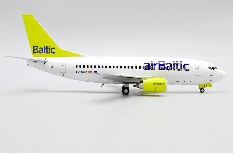 Modelfly, airBaltic B737-500,