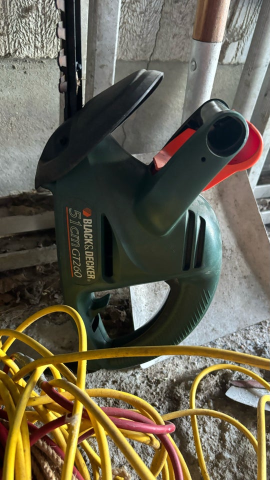 Hækklipper Black  Decker