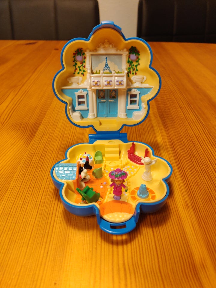 Polly Pocket, Æske med Paris