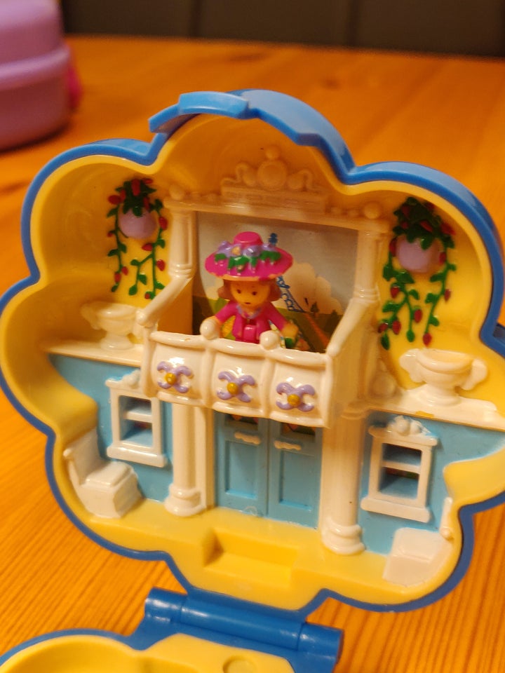 Polly Pocket, Æske med Paris