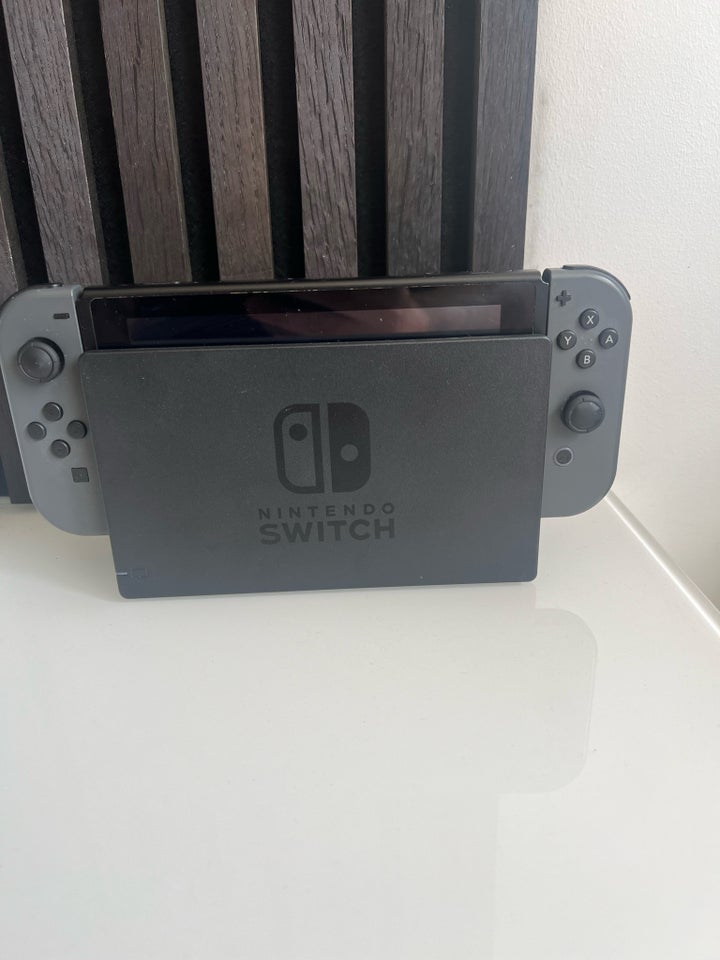 Nintendo Switch Switch God