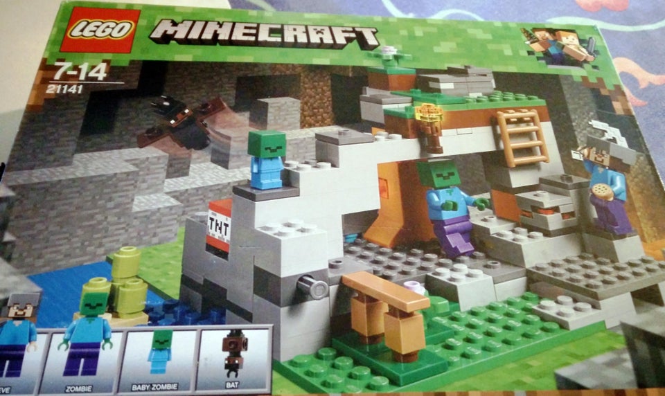 Lego Minecraft, 21141 med kasse og