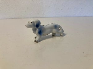 Gravhund porcelænsfigurer